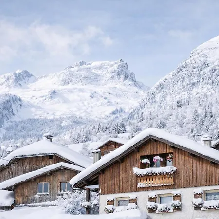 Tosbrand Chalet *